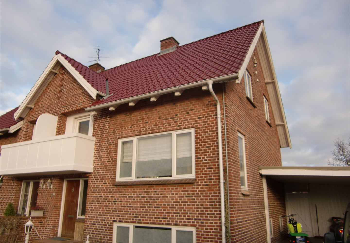 25, 7400 Herning Se vigtig info