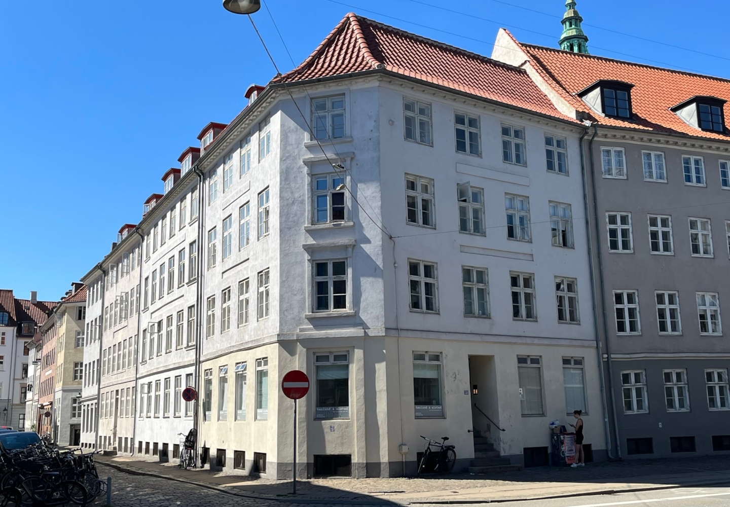Bremerholm 28, 2. th, 1069 København K